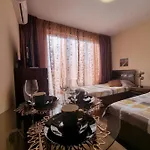 Deluxe Admiral Plaza * Sunny Beach