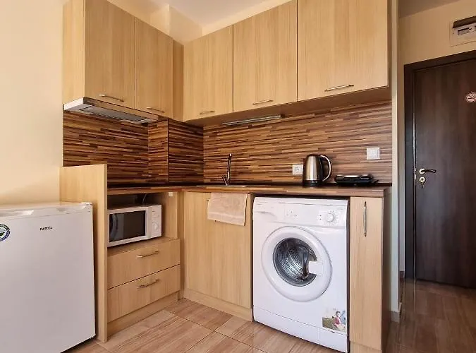 Deluxe Admiral Plaza Apartament Słoneczny Brzeg