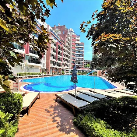 Deluxe Admiral Plaza Apartmán Sluneční pobřeží